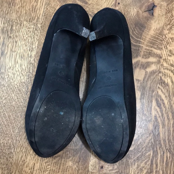 Size 8 Black Heels - Picture 5 of 5